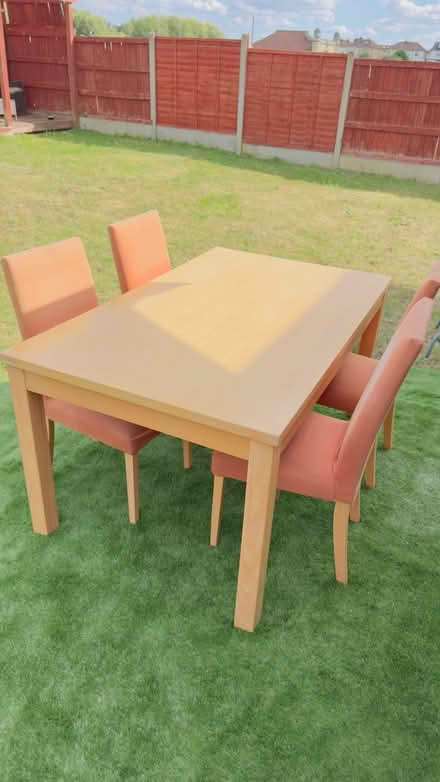 Photo of free Table witch chairs (Broxbourne EN1) #2