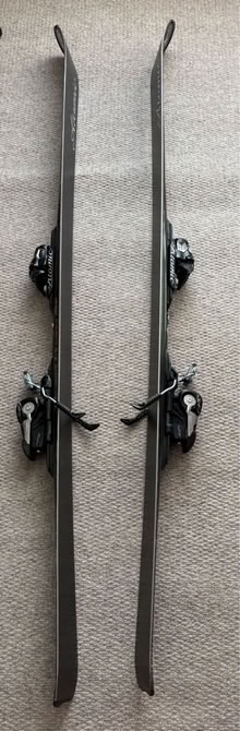 Photo of free Atomic royal minx skis, 159’ (Selhurst SE25) #4