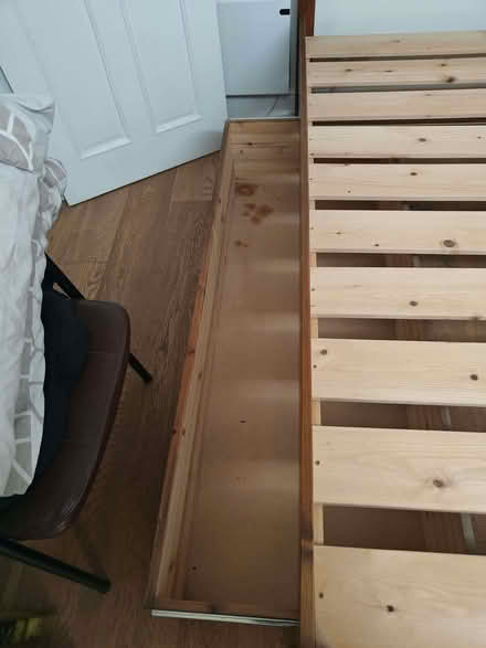 Photo of free Warren Evans quality bed frame (Balham SW12) #2