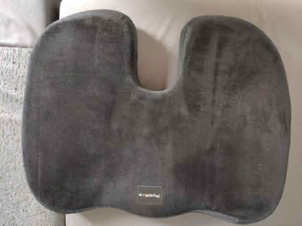 Photo of free Seat coushin for back support (W7) #1