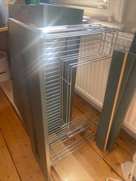 Photo of free Kitchen sink drawer units (Summertown OX2) #2
