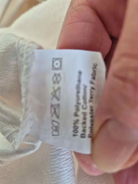 Photo of free Duvet cover king size waterproof (Drum Brae EH12) #3