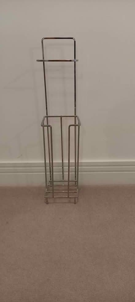 Photo of free Toilet roll holder (Bearsden G61) #2