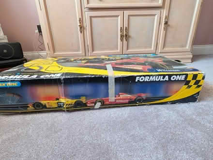 Photo of free formula 1scaletrix with 2 cars (Wickford SS11) #3