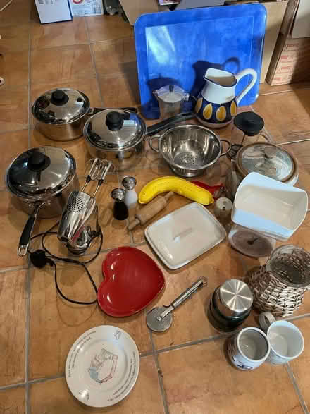 Photo of free Kitchen items - job lot (Maidenhead SL6) #1