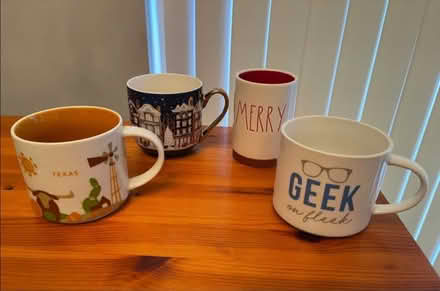 Photo of free Coffee cups etc (Coral Springs.) #1