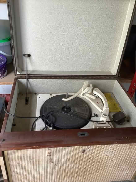 Photo of free Old record player (Maldon CM9) #1