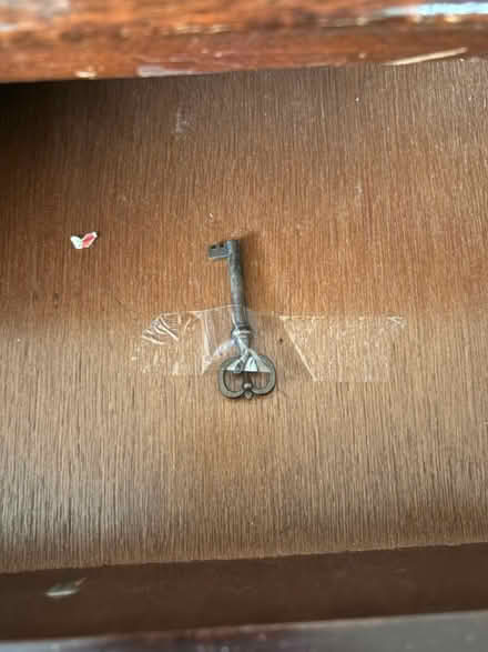 Photo of free Vintage mahogany desk (Thornton le Beans DL6) #3