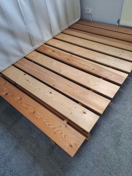 Photo of free 5ft memory foam bed and base (Belmont HA7) #3