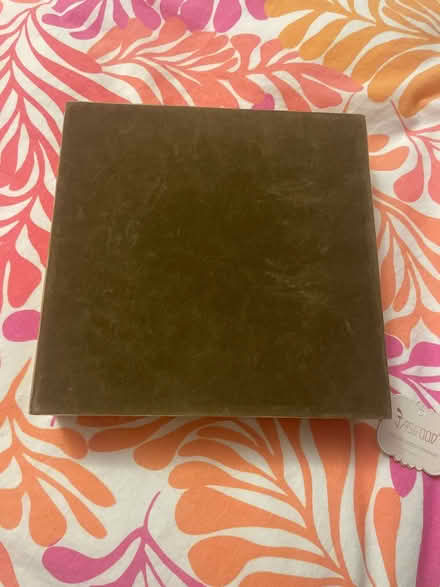 Photo of free Varnished wooden jewellery case (Forest Hill SE26) #2