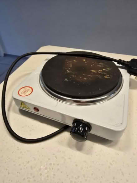 Photo of free Hot plate (Stevenage SG2) #1
