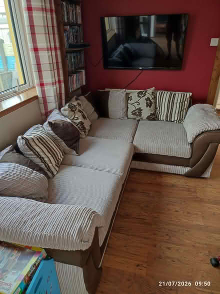 Photo of free Corner Settee (Barrow-in-Furness LA13) #2