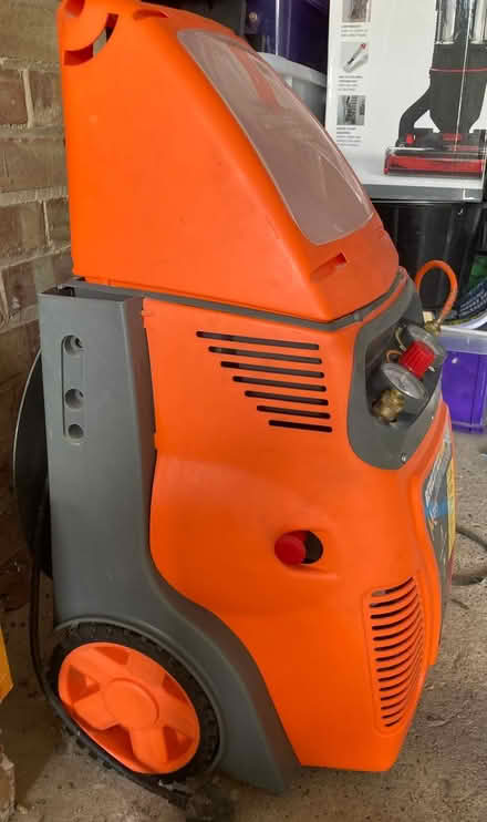 Photo of free Revolution Maxy Air Compressor (Harrogate HG2) #2