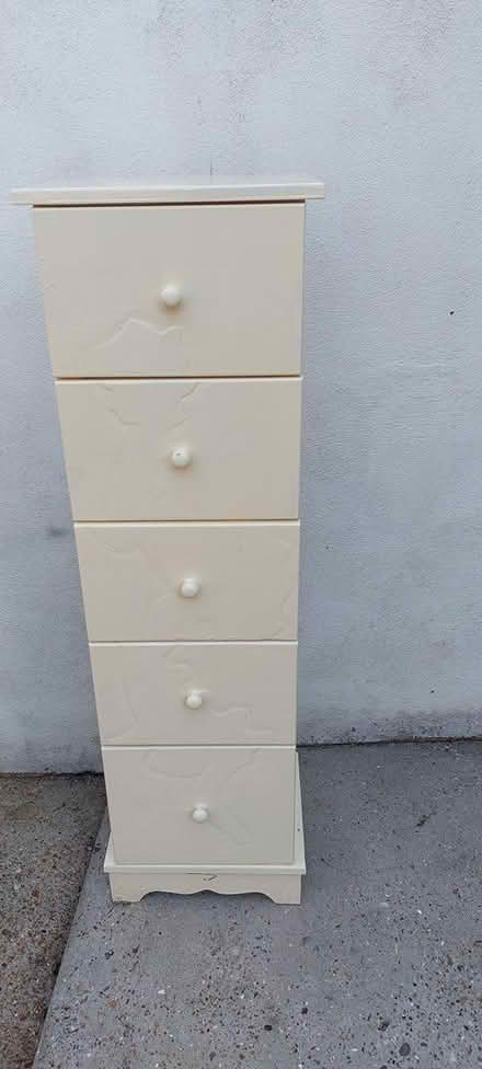 Photo of free narrow side chest of drawers (Surbiton, KT6) #1