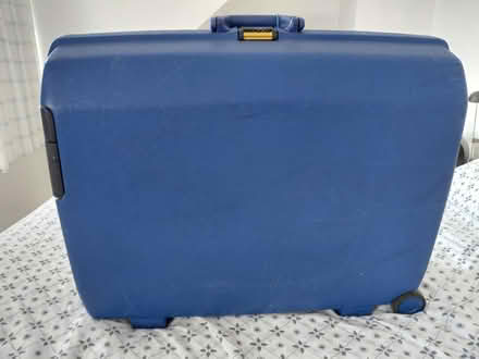 Photo of free Samsonite suitcase (Po16) #1