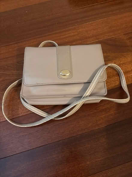 Photo of free Liz C purse (Metro Center) #1