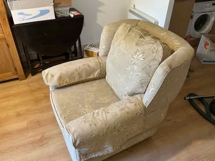 Photo of free Armchair in good condition (SG5 1QW) #4