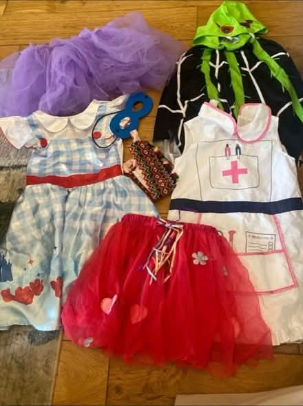Photo of free Kids mixed Dress up (Cheshunt En8) #1