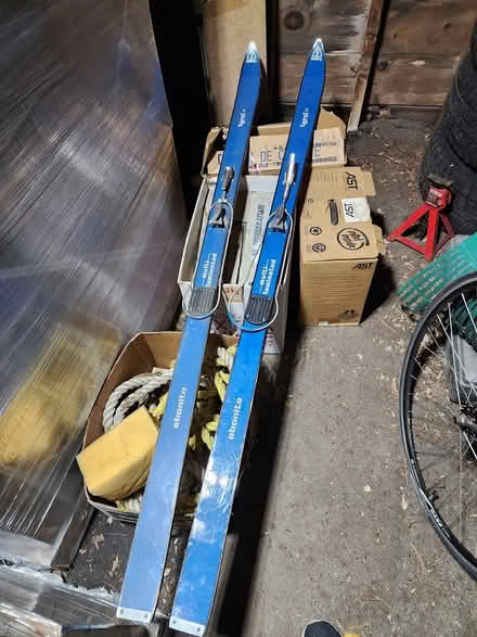 Photo of free Antique Skis, two pairs (Glebe / Dow's Lake) #2