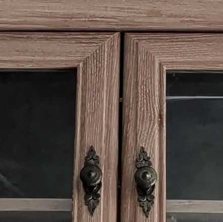 Photo of free lime oak corner tv cabinet (Wickford SS11) #1