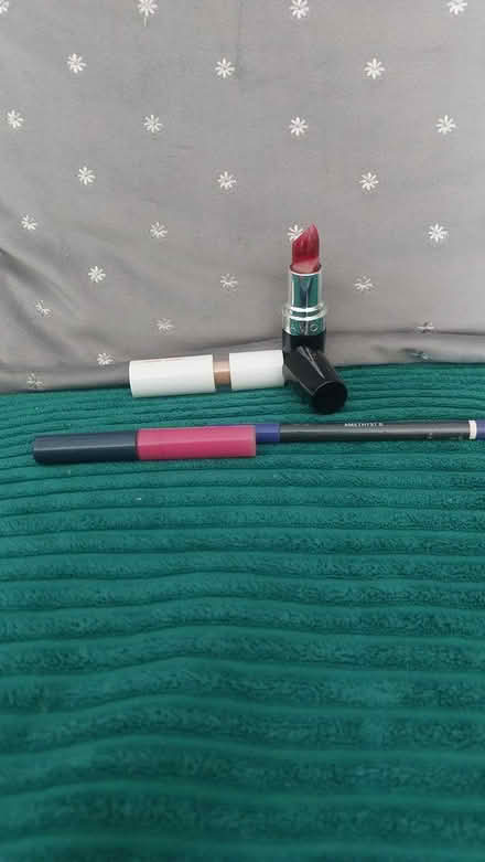 Photo of free Various slightly used make up items (dorset BH12) #3
