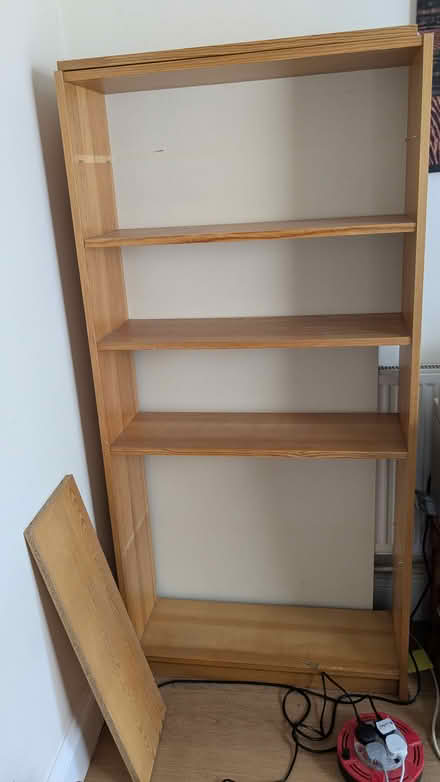 Photo of free Tall wooden bookcase (Sundon Park LU3) #3