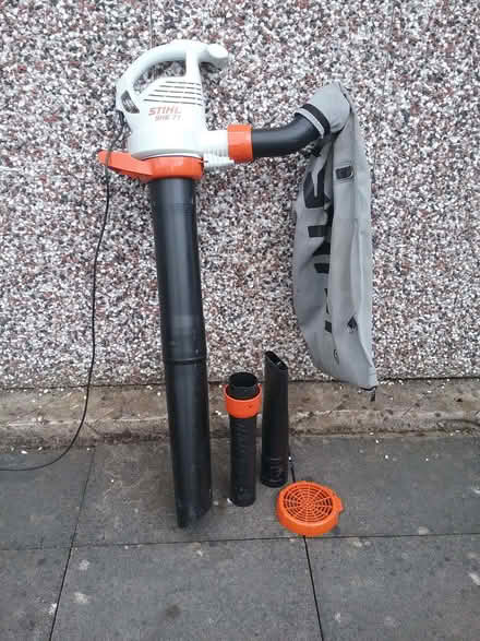Photo of free Stihl SHE 71 Leaf Blower and Vacuum (Four Crosses SY22) #2