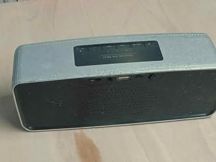 Photo of free Bluetooth soundbox (St George BS5) #3