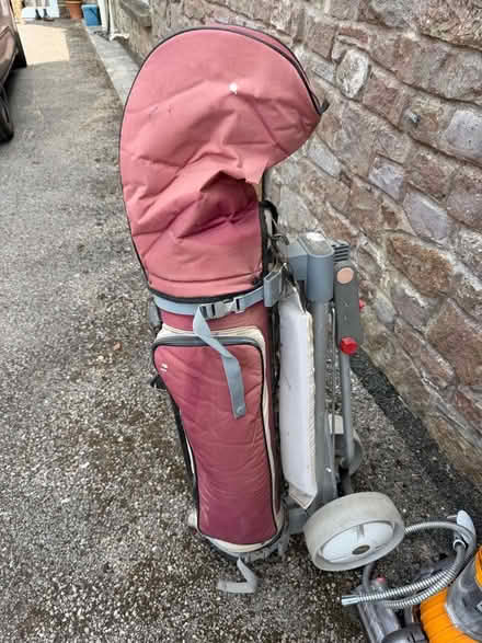 Photo of free Golf club and trolley (Cumnor OX2) #2