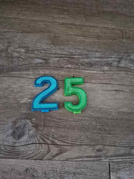 Photo of free 52 or 25 candles (St.Louis Park) #1