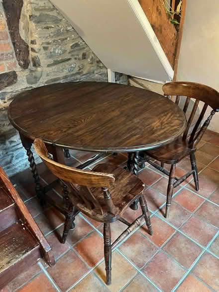 Photo of free Extendable table with four dining chairs (Bishop's Castle SY9) #1