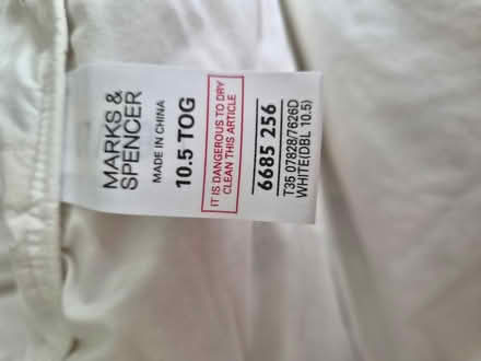 Photo of free M&S 10.5 tog Double feather duvet (SE15) #2