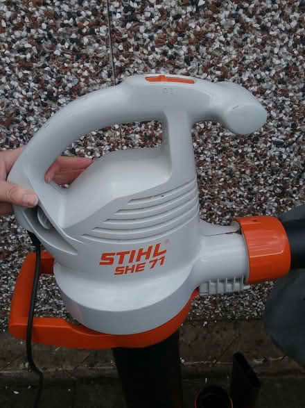 Photo of free Stihl SHE 71 Leaf Blower and Vacuum (Four Crosses SY22) #1
