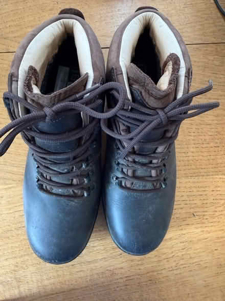 Photo of free Men’s Walking Boots (Jordanthorpe S8) #2