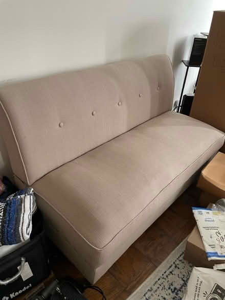 Photo of free Loveseat entryway Bench (20815) #1