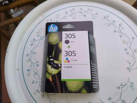 Photo of free HP 305 printer cartridges (Stinchcombe GL11) #1