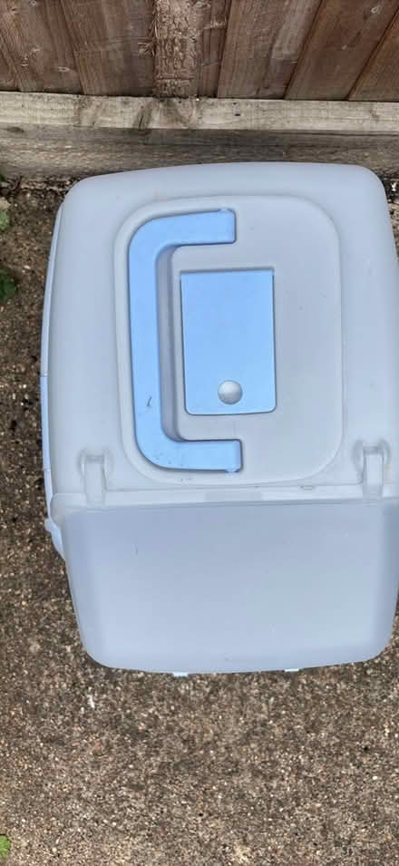 Photo of free Cat Litter Tray (New Malden KT3 4) #3