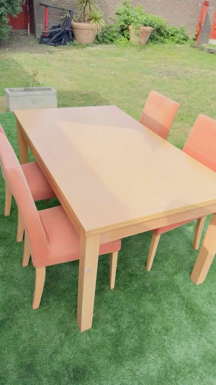 Photo of free Table witch chairs (Broxbourne EN1) #1