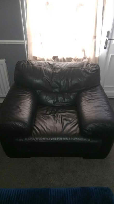 Photo of free 2 and single sofa (Bedford MK42) #2