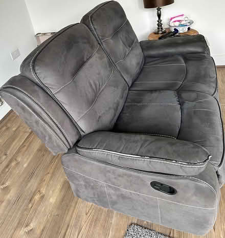 Photo of free Black 2 Seater Manual Recliner Sofa (Wallingford OX10) #4