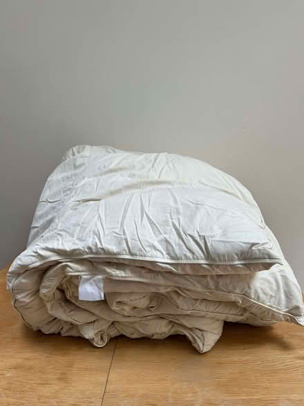 Photo of free Feather double duvet (Hove Station area BN3) #1