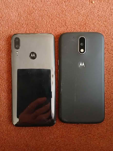 Photo of free Motorola Phones - Spares or Repair (B90 shirley) #2