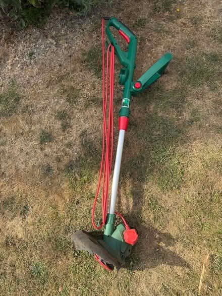 Photo of free Electric Strimmer (Totternhoe LU6) #1