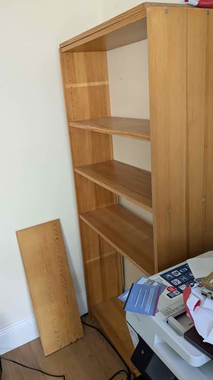 Photo of free Tall wooden bookcase (Sundon Park LU3) #1