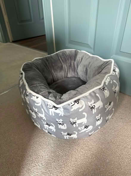 Photo of free Cat bed (Rothley) #1