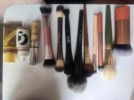 Photo of free Make up and brushes (Tulse Hill SE24) #1