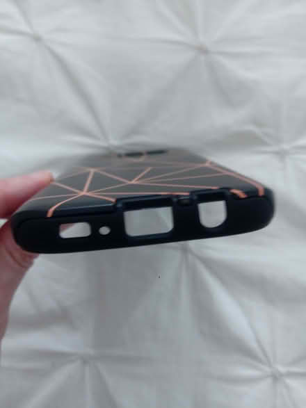 Photo of free Samsung Galaxy S7 protective case (Oxford OX1) #3