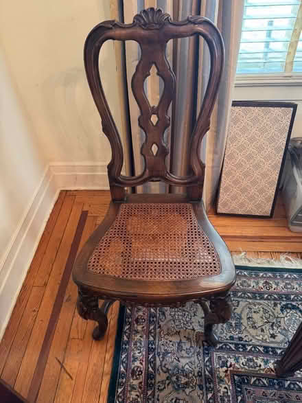 Photo of free 8 dining chairs (Leonia, nj) #1