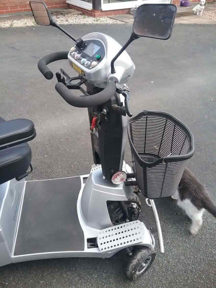 Photo of free Quingo Vitess mobility scooter (Four Crosses SY22) #2