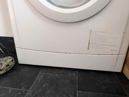 Photo of free Indesit 8kg washing machine (Erith DA8) #3